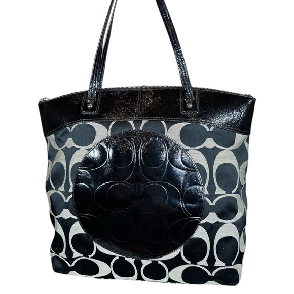 Coach EUC Laura Signature Jacquard Tote - Picture 1 of 14